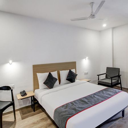 Super Townhouse Rcc Majestic 397 Lb Nagar 호텔 하이데라바드 외부 사진